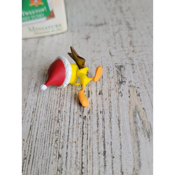 Hallmark up to tweetop Tweety Bird vintage ornament Xmas miniature - Picture 5 of 6